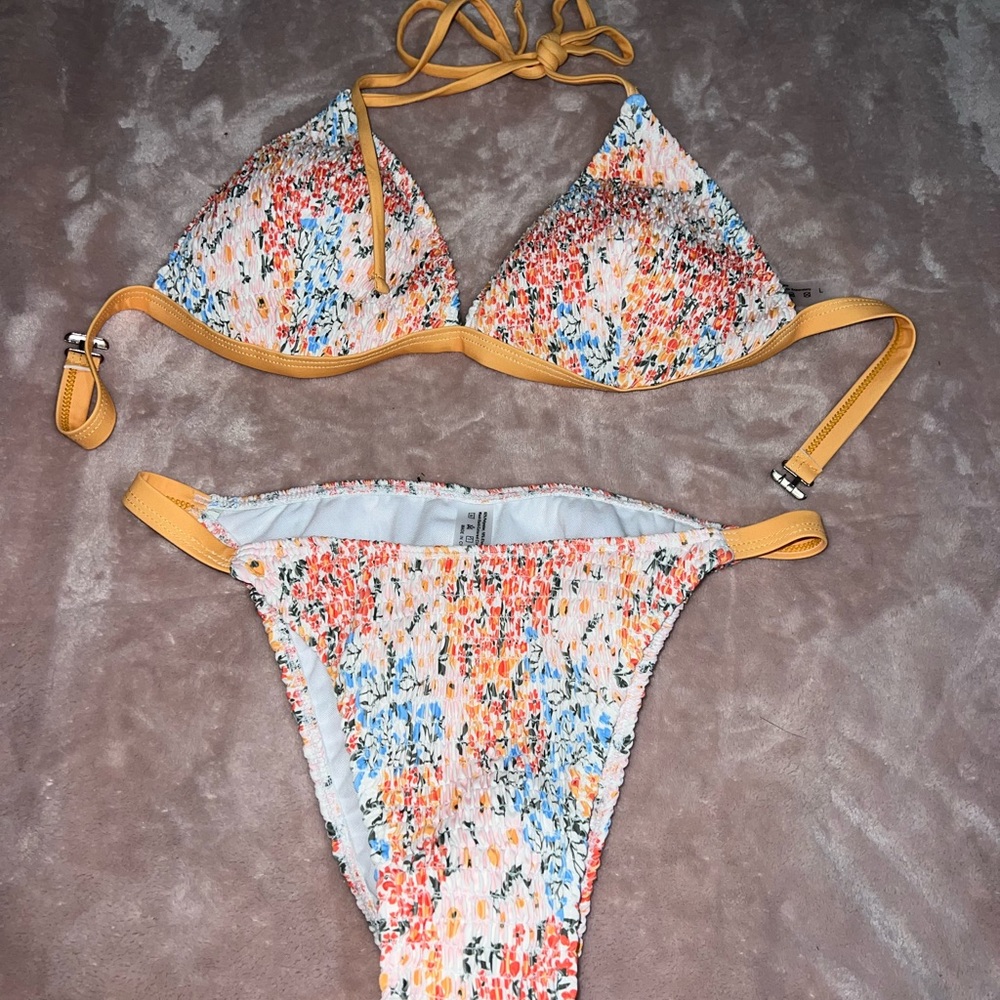 Floral bikini